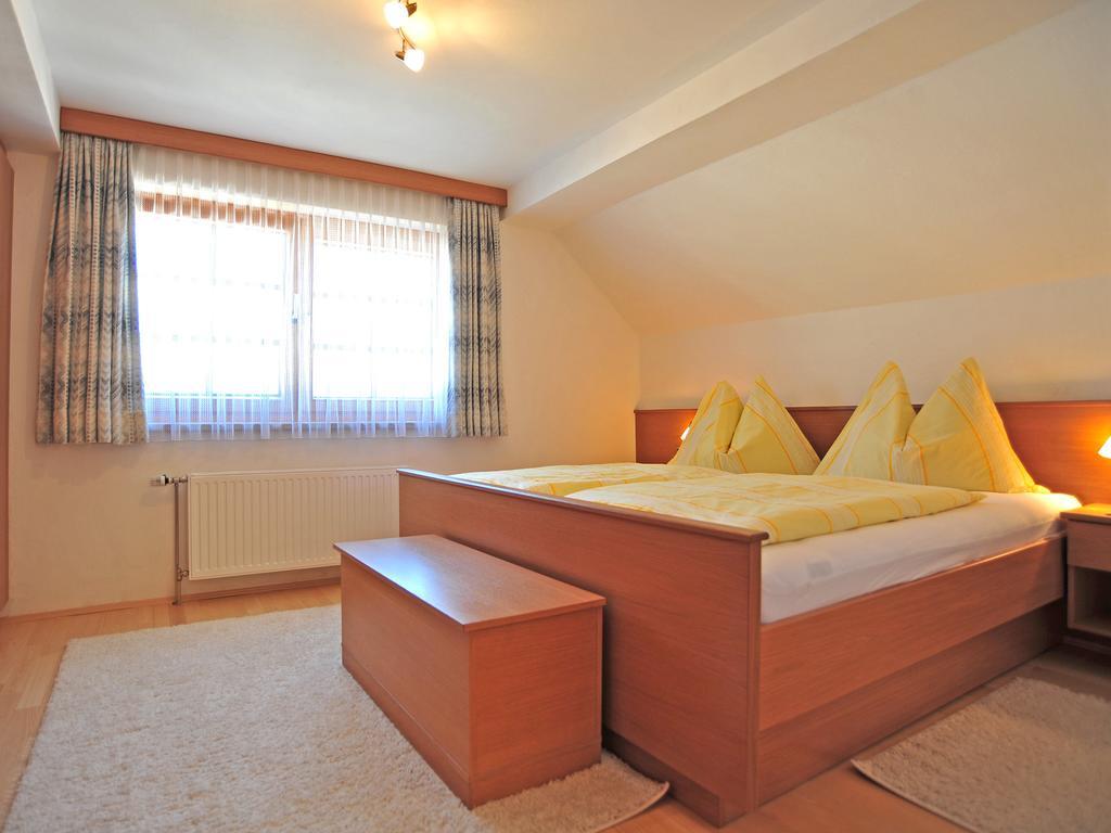 Ferienhaus Nickl Weißbriach Szoba fotó